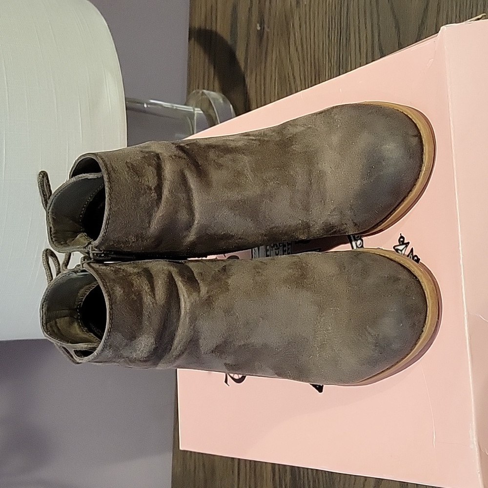 Brown suede wedge booties